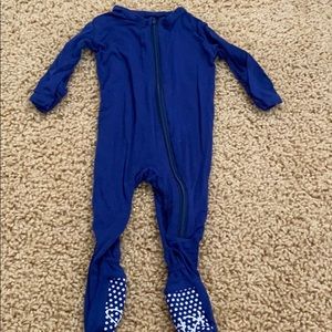 Navy zipper Kickee footie 0-3 months